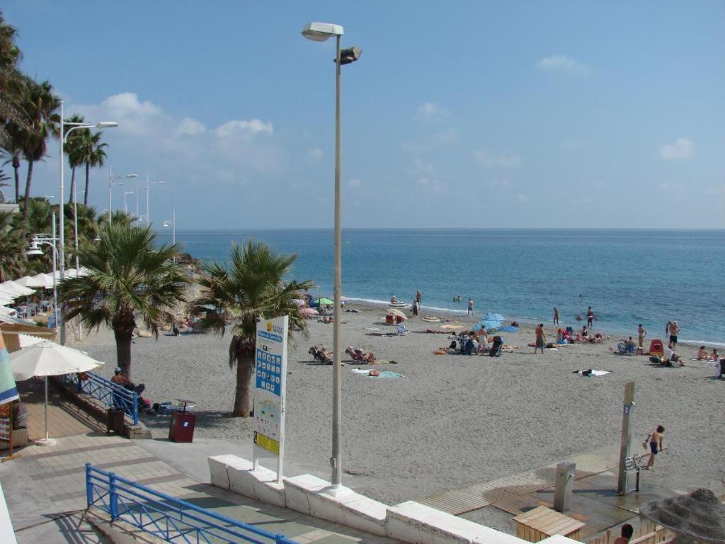 Ferienwohnung Neptuno 3E Menyber Nerja Exterior foto